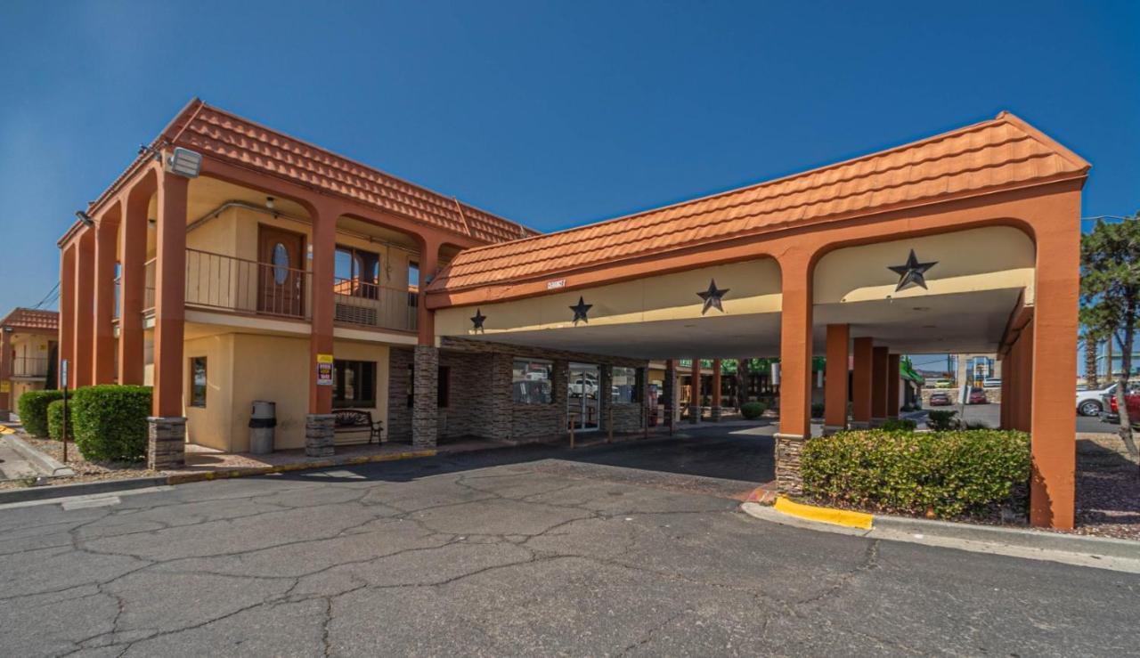 Super 8 By Wyndham El Paso Airport Hotell Eksteriør bilde