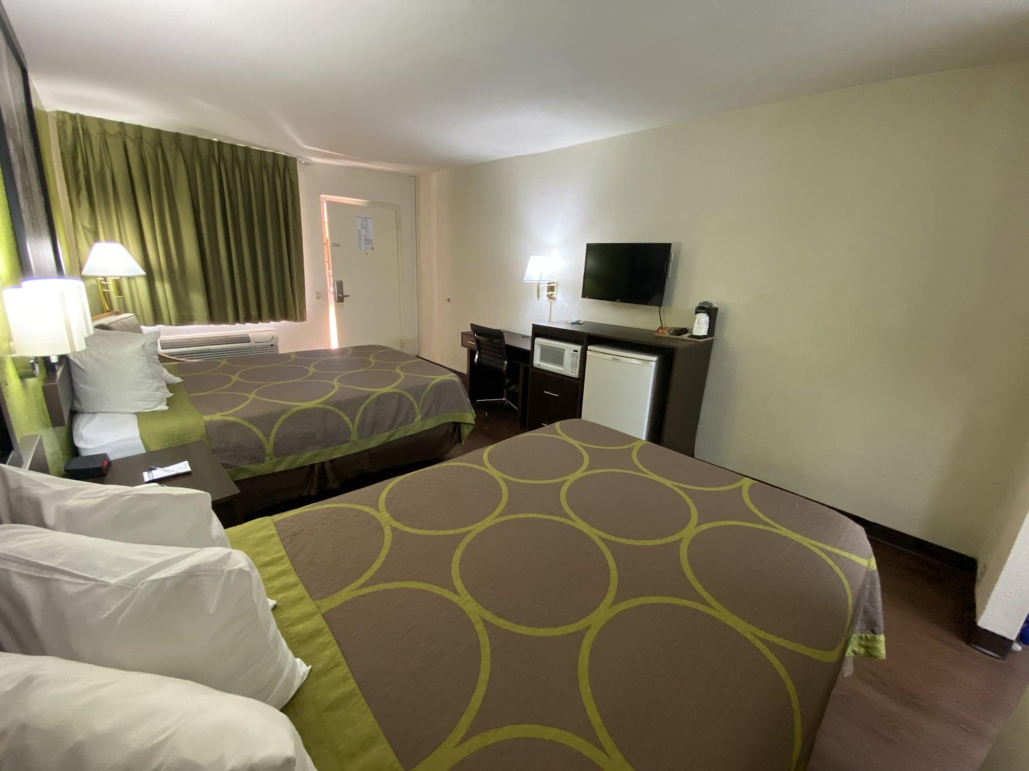 Super 8 By Wyndham El Paso Airport Hotell Eksteriør bilde