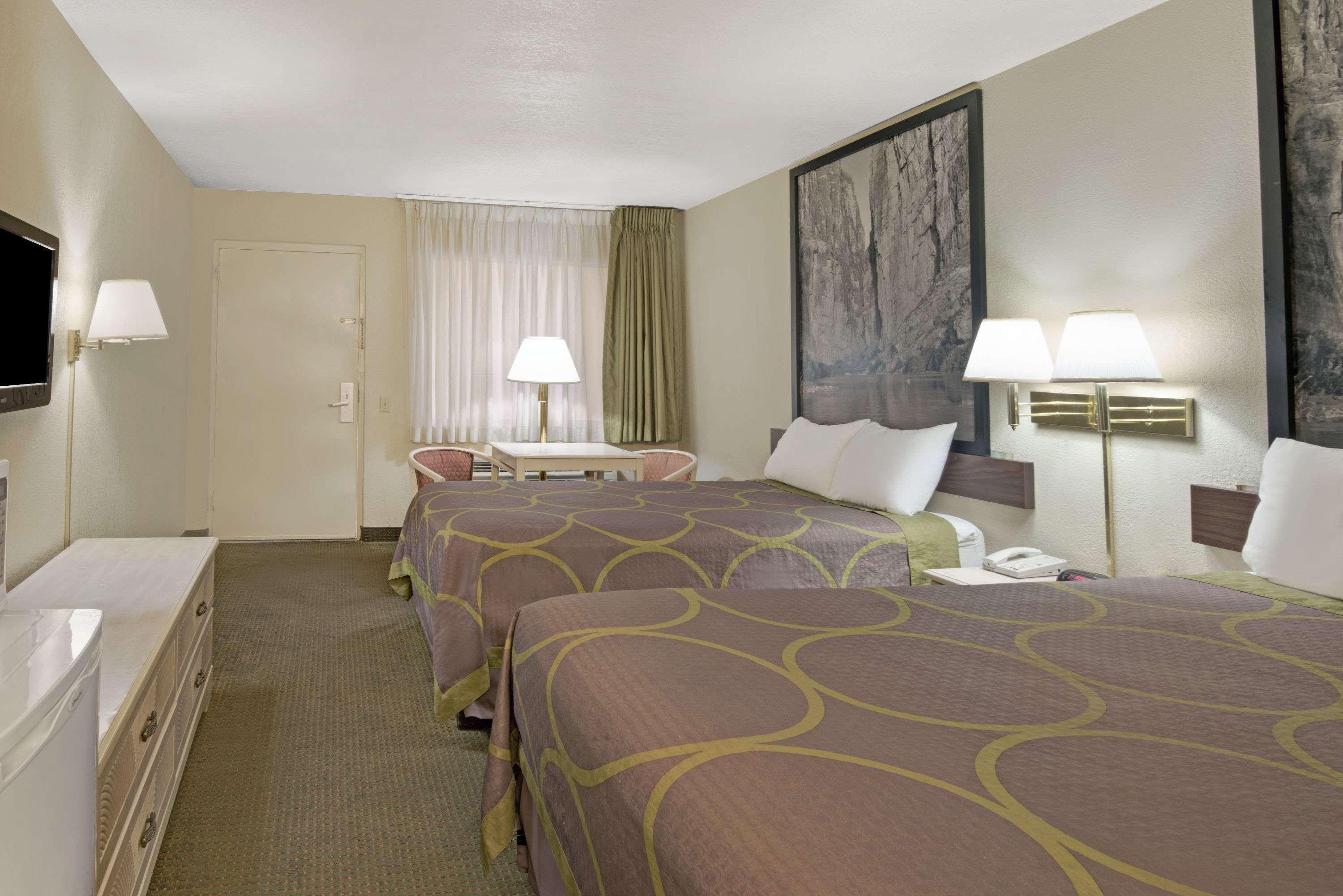 Super 8 By Wyndham El Paso Airport Hotell Eksteriør bilde